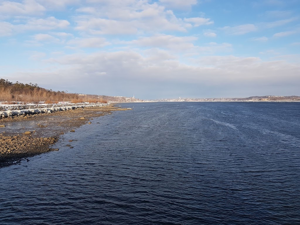 Cageux Wharf | 2795 Bd Champlain, Québec, QC G1K 4J9, Canada | Phone: (418) 646-7987