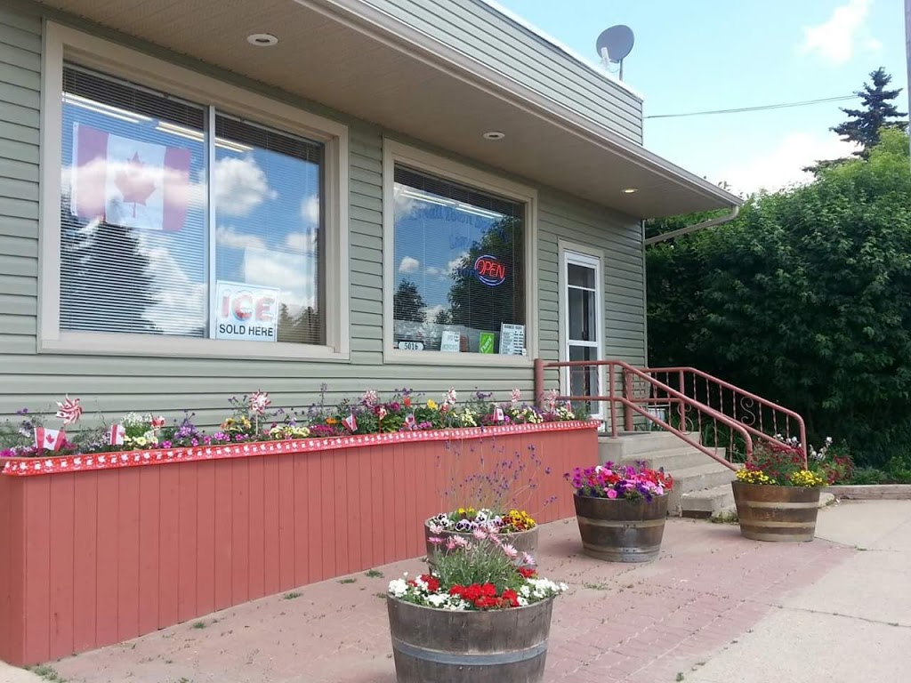 Small Town Spirits | 5016 Centre Ave, New Sarepta, AB T0B 3M0, Canada | Phone: (780) 941-2242
