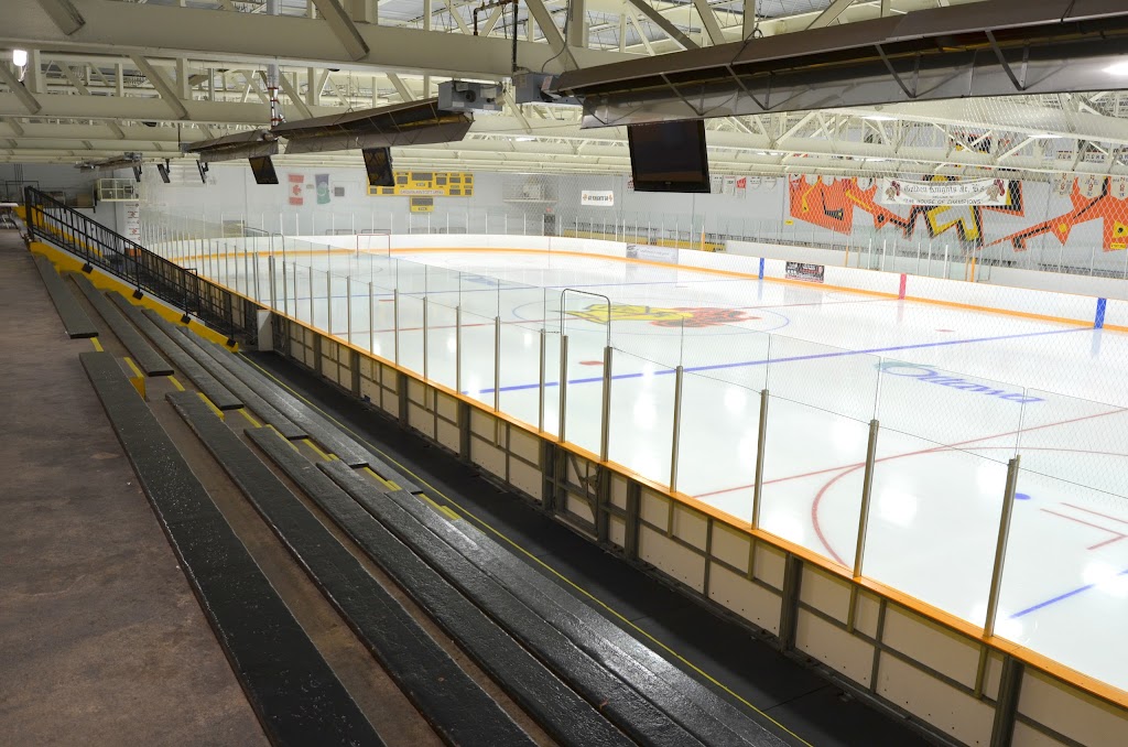Pinecrest Recreation Complex | 2250 Torquay Ave, Ottawa, ON K2C 1J3, Canada | Phone: (613) 580-9676