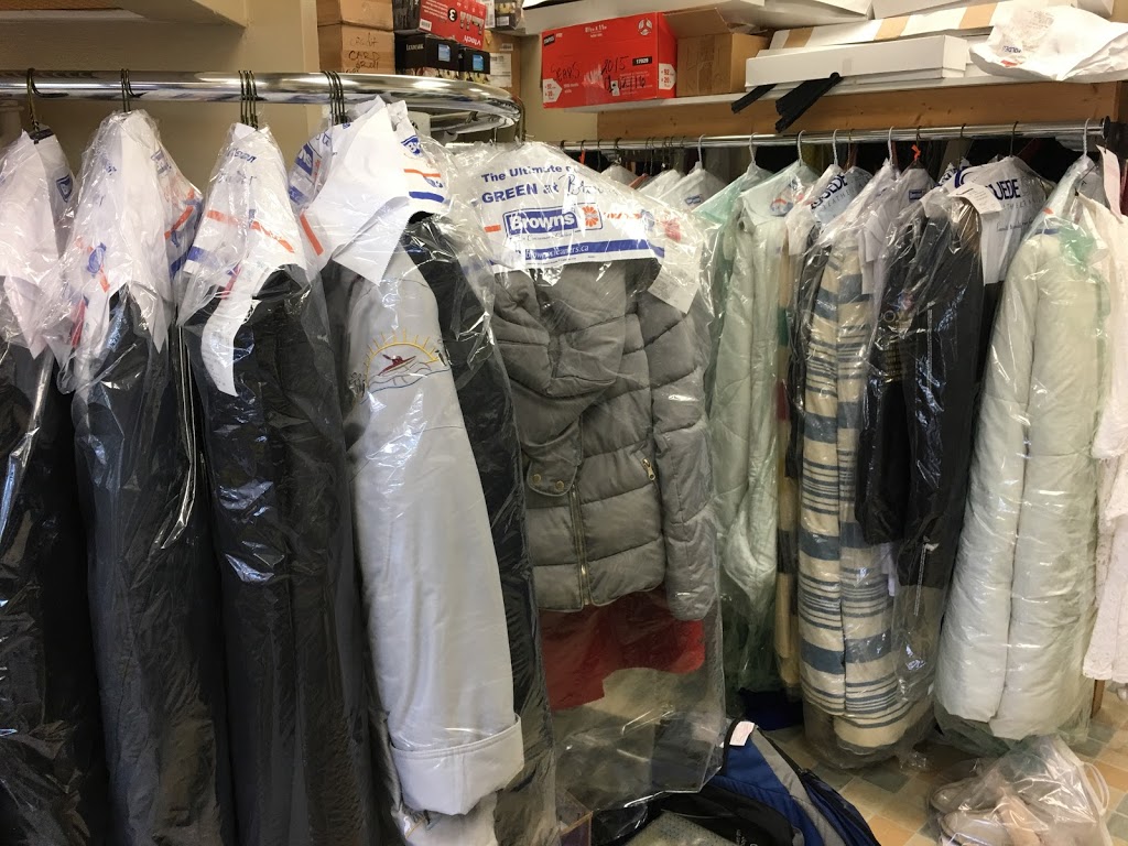 Browns Cleaners & TM Tailors | 1430 Prince of Wales Dr, Ottawa, ON K2C 1N6, Canada | Phone: (613) 225-5868