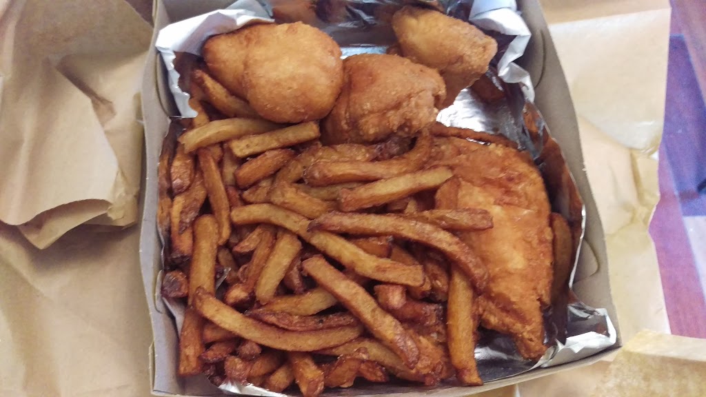 Chicken On The Way | 2131-2800 Main Street SE, Airdrie, AB T4B 3G2, Canada | Phone: (587) 775-9936