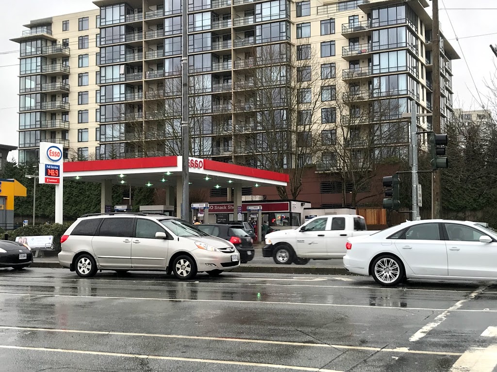 Esso | 9100 Westminster Hwy, Richmond, BC V6X 1B1, Canada | Phone: (604) 821-1569