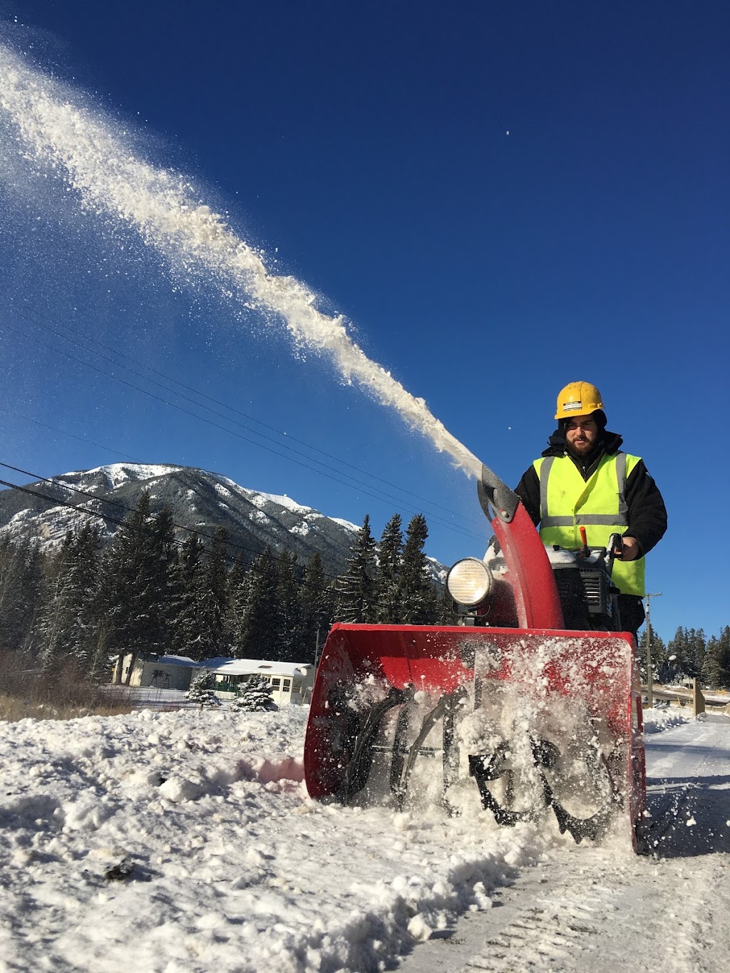 Mow and Snow Land Services (2016) | 13 Kutenai Rd, Fernie, BC V0B 1M5, Canada | Phone: (250) 423-1665