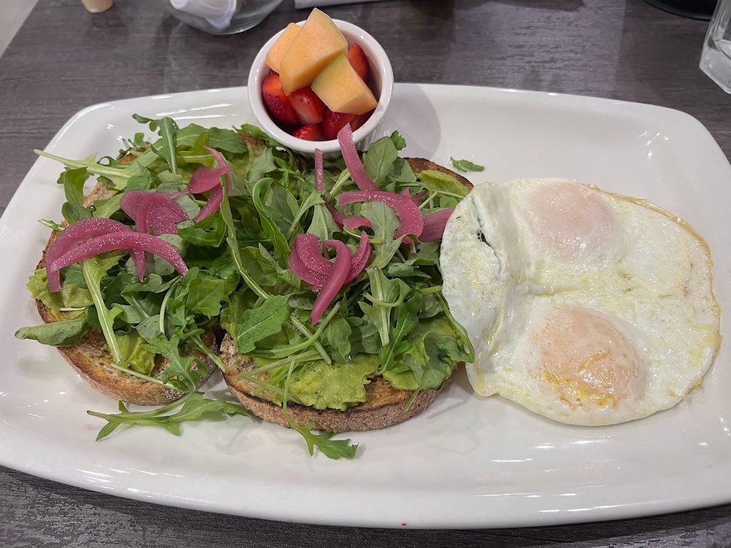 Eggsmart | 6 Douglas Rd, Trenton, ON K0K 1B0, Canada | Phone: (613) 965-0488