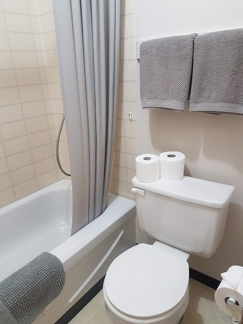 Milden Hotel | 102 Centre St, Milden, SK S0L 2L0, Canada | Phone: (306) 935-2051