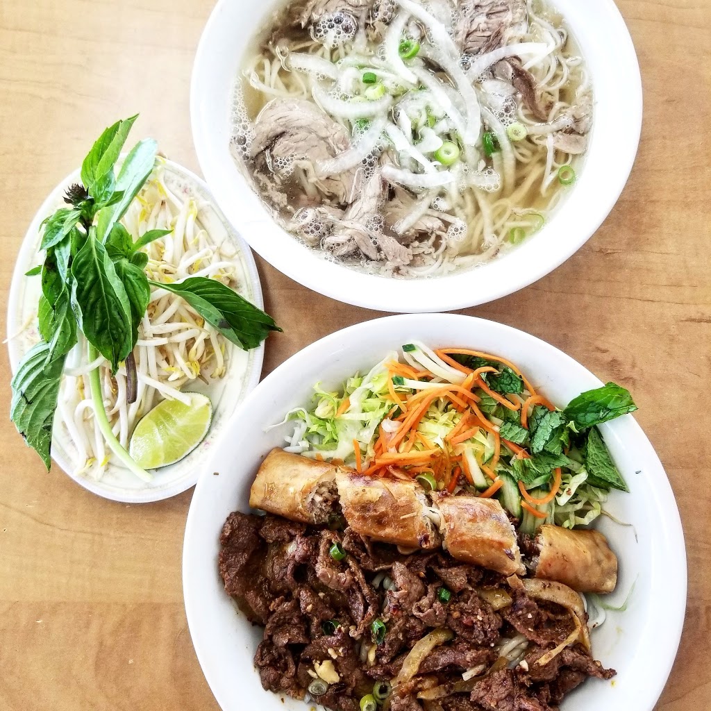 Pho Dui Bo Restaurant | 15 Cannon St E, Hamilton, ON L8L 1Z6, Canada | Phone: (905) 525-0100