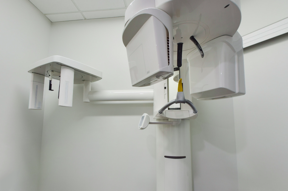 Eastgate Dental Centre | 75 Centennial Pkwy N Suite #c005b, Hamilton, ON L8E 2P2, Canada | Phone: (905) 560-2714