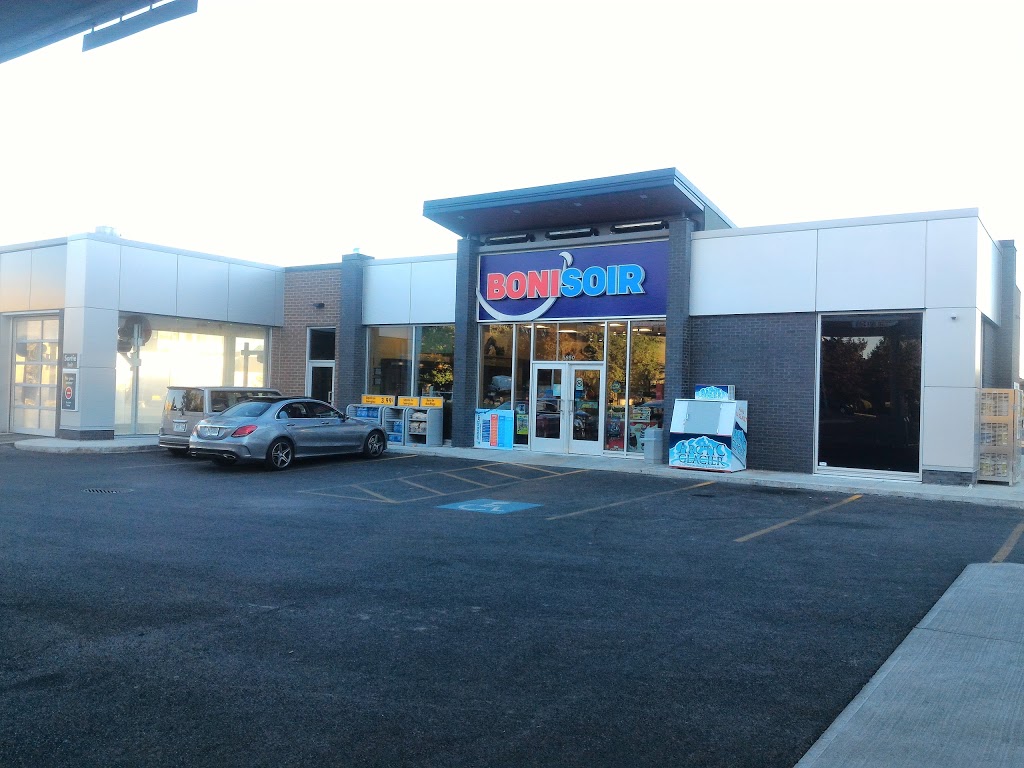 Shell | 5850 Boul Cavendish, Côte Saint-Luc, QC H4W 2Y5, Canada | Phone: (514) 486-5823