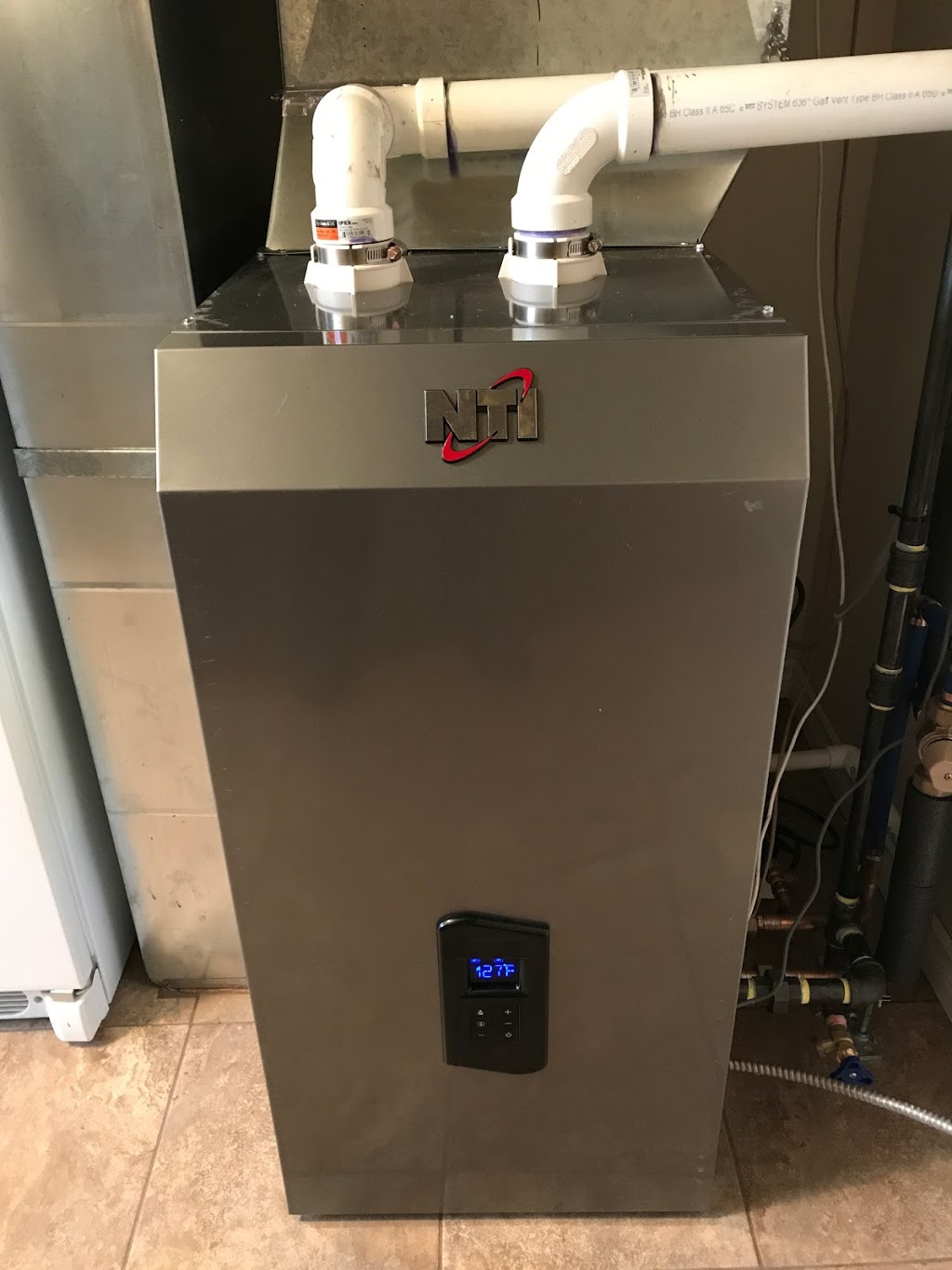 HELP!! Plumbing & Heating Services | 456 Abel St, Kelowna, BC V1Z 3C7, Canada | Phone: (250) 769-2215
