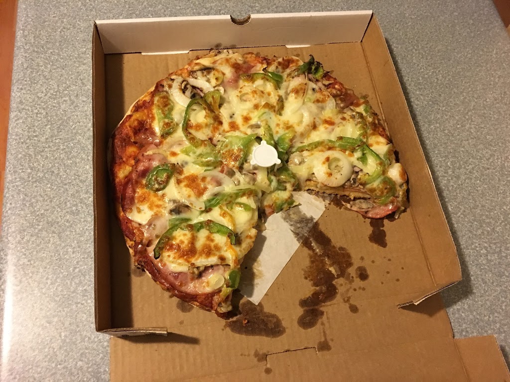 Santa Lucia Pizza | 2589 Pembina Hwy, Winnipeg, MB R3T 2H5, Canada | Phone: (204) 269-4611