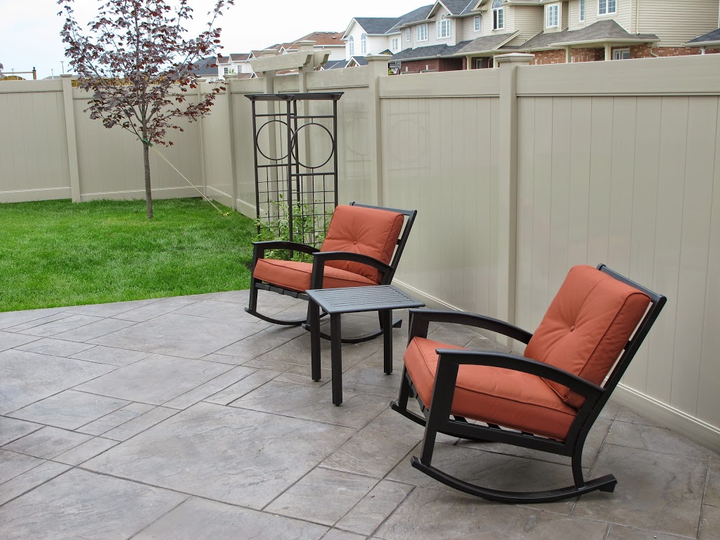 Blue Dog Exteriors | 155 Turnbull Ct Unit A, Cambridge, ON N1T 1C6, Canada | Phone: (519) 622-6781