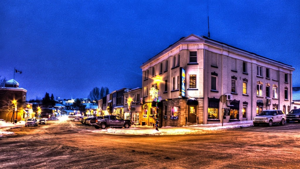 Anchor Inn Hotel | 1 Water St E, Little Current, ON P0P 1K0, Canada | Phone: (705) 368-2023