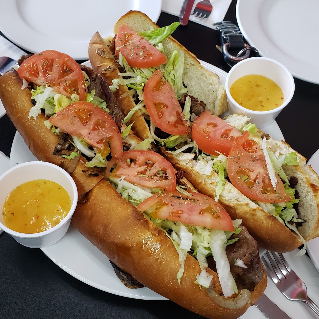 Pizzeria Il Forno | 4381 Boulevard Saint-Martin O, Laval, QC H7T 1C5, Canada | Phone: (450) 686-0222