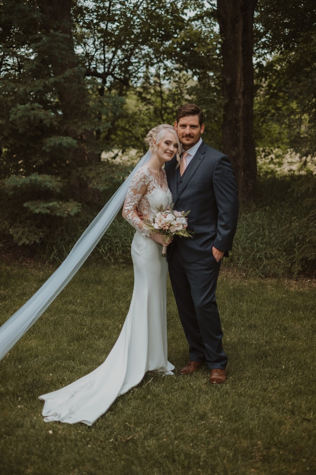 Zac and Jess Photography | 30 Bramblewood St., Kleefeld, MB R0A 0V2, Canada | Phone: (204) 380-3810