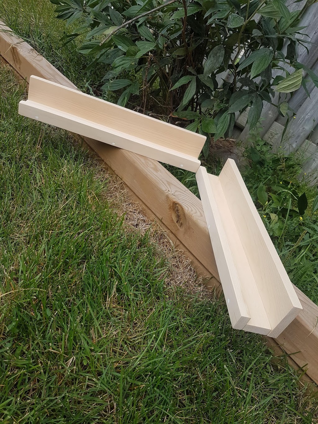 Plants N Planks | 48 Vanessa Pl, Whitby, ON L1N 6T3, Canada | Phone: (289) 600-7122