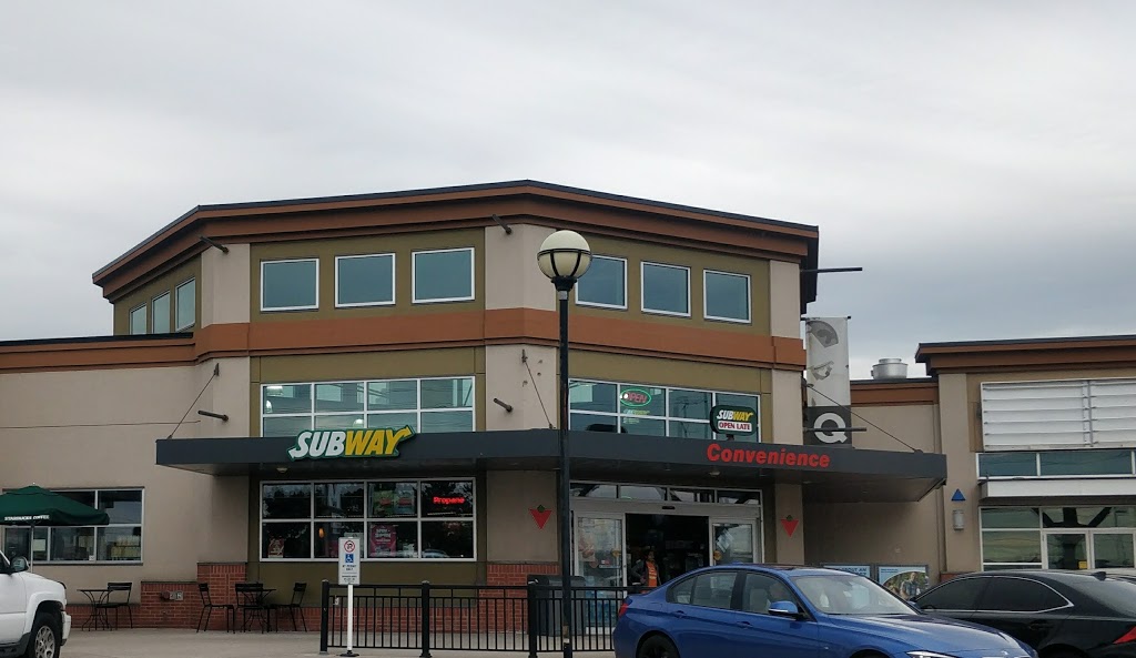 Subway | 5067 Dixie Rd, Mississauga, ON L4W 5S6, Canada | Phone: (905) 614-0123