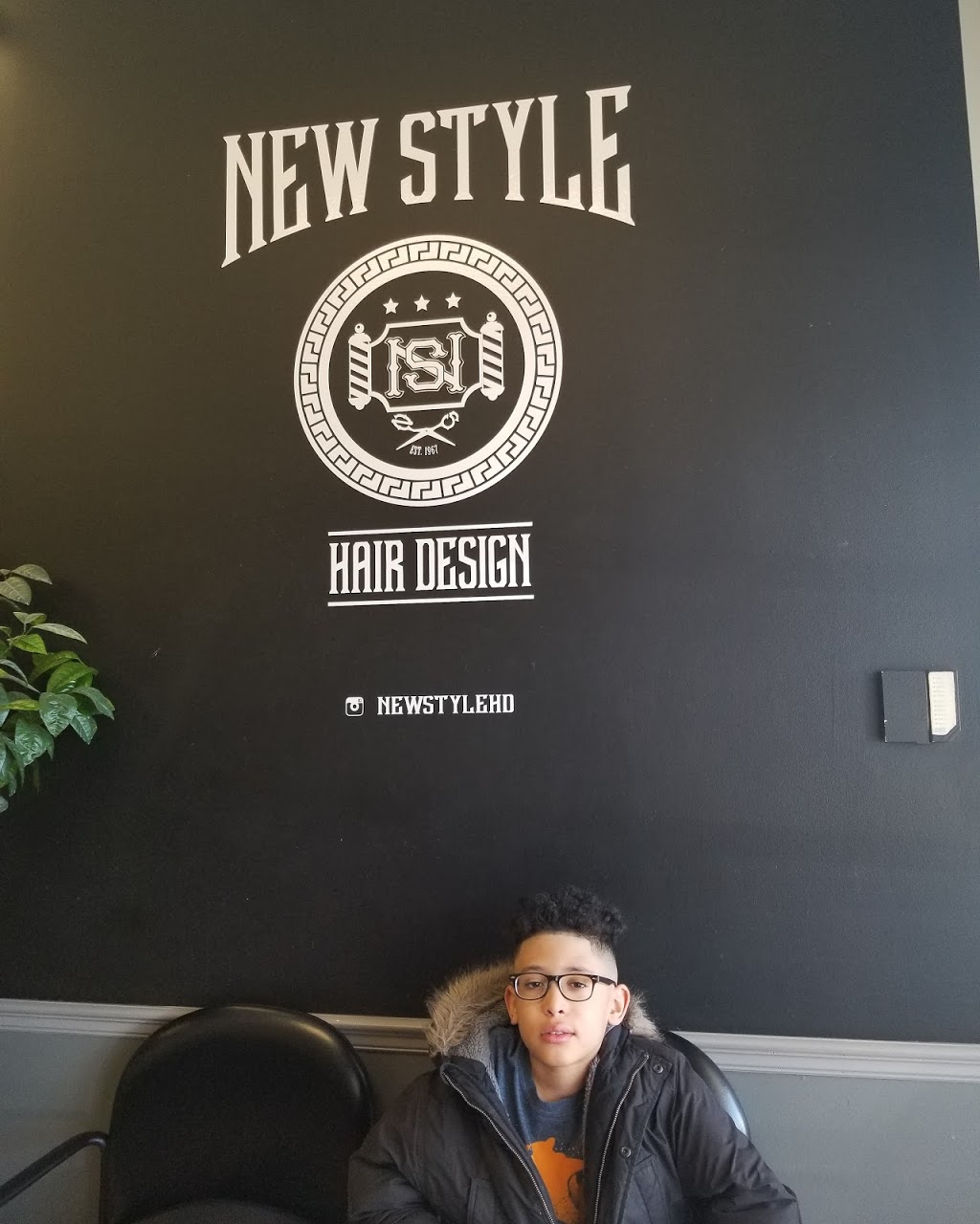 New Style Hair design | 2853 Jane St, North York, ON M3N 2J5, Canada | Phone: (416) 638-0160