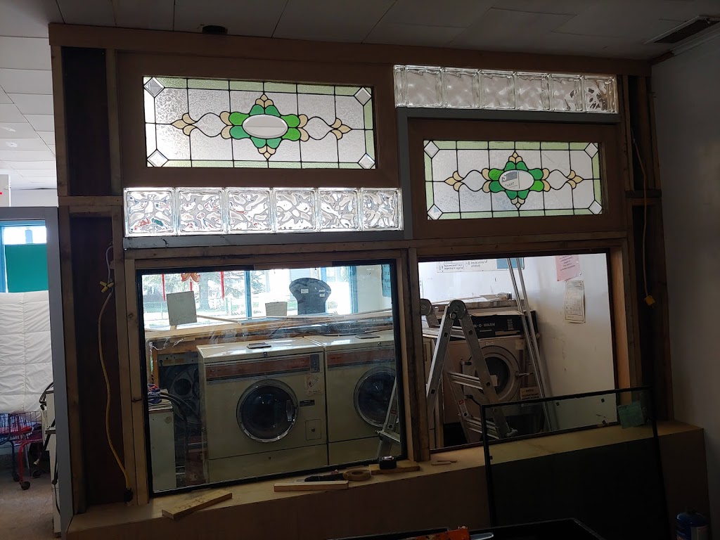 Eastend Laundry | 846 Athabasca St E, Moose Jaw, SK S6H 0M7, Canada | Phone: (306) 681-5599