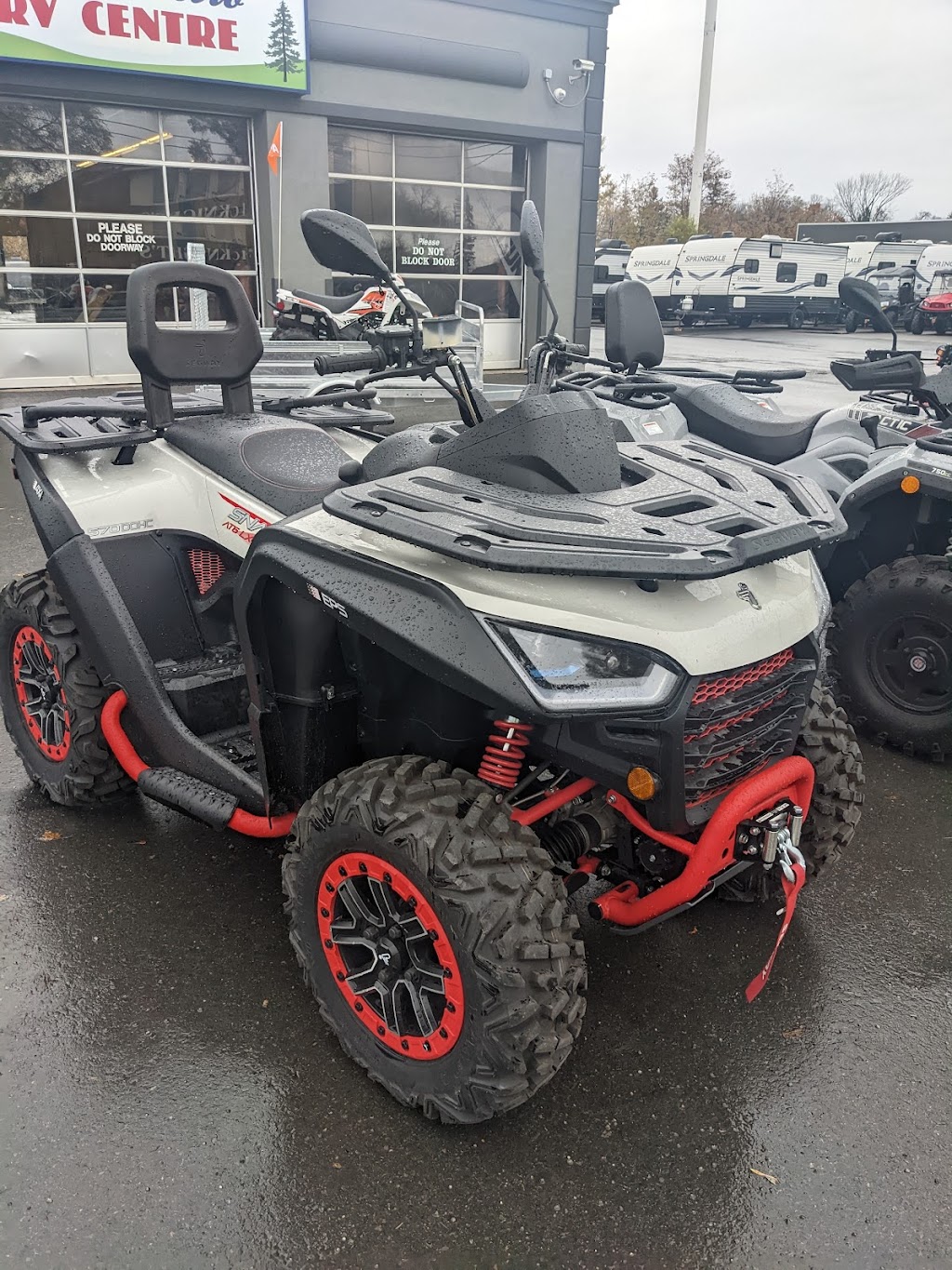 Del Mastro RV Centre | 48 Lansdowne St W, Peterborough, ON K9J 1Y1, Canada | Phone: (705) 742-1150