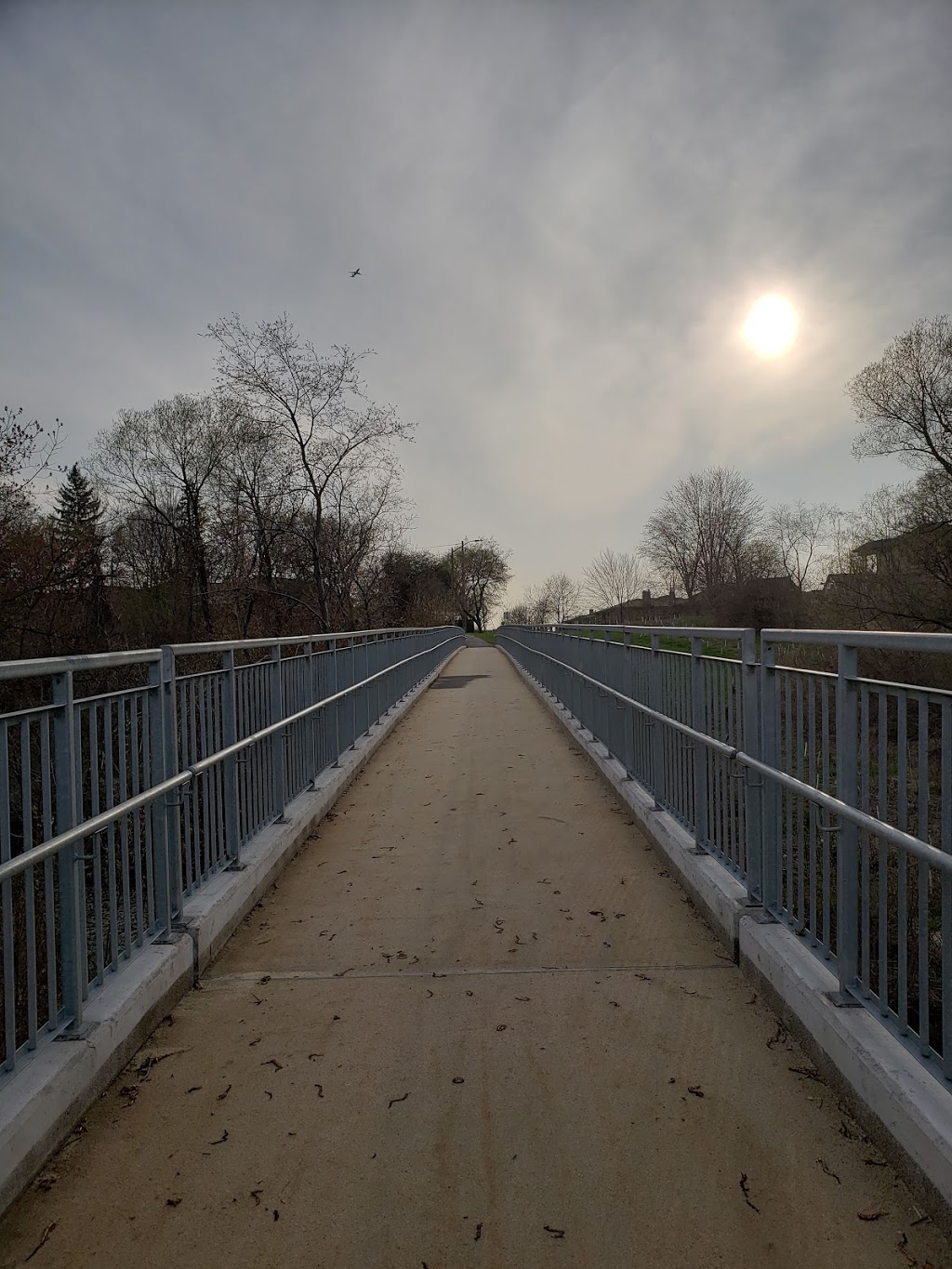 Chalkfarm Park | 2230 Jane St, North York, ON M3L 2J1, Canada | Phone: (416) 338-4386