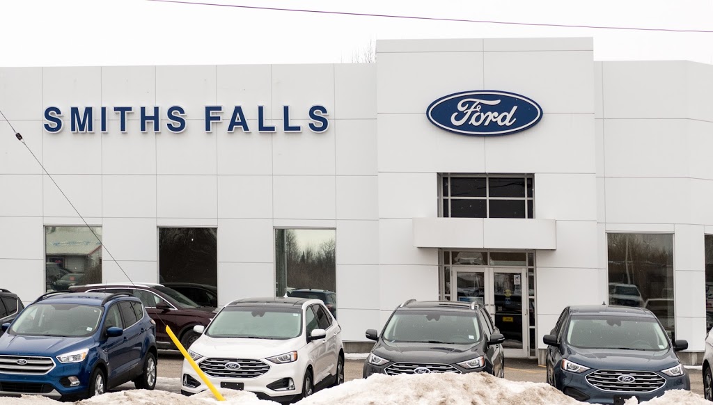 Smiths Falls Ford | 230 Lombard St, Smiths Falls, ON ON K7A5B8, Canada | Phone: (613) 283-8200