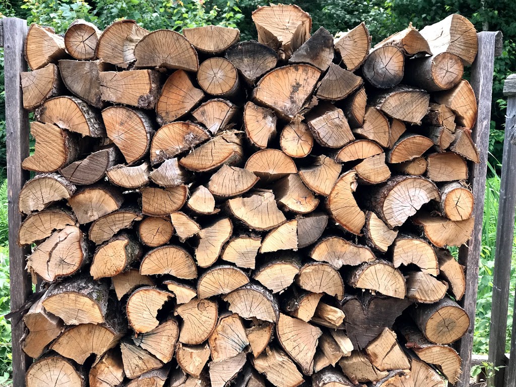 Flammebec Bois de chauffage | 591 Chemin Bourret, Saint-Apollinaire, QC G0S 2E0, Canada | Phone: (418) 930-8530