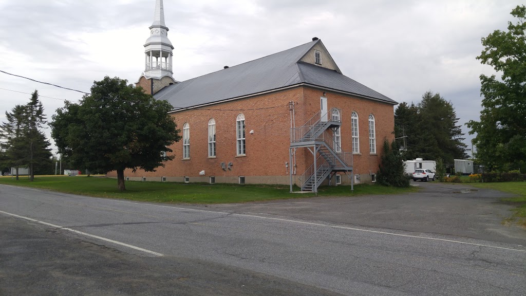 Presbytere Ste-Jeanne DArc | 200 Rg 10, Lefebvre, QC J0H 2C0, Canada | Phone: (819) 394-2587