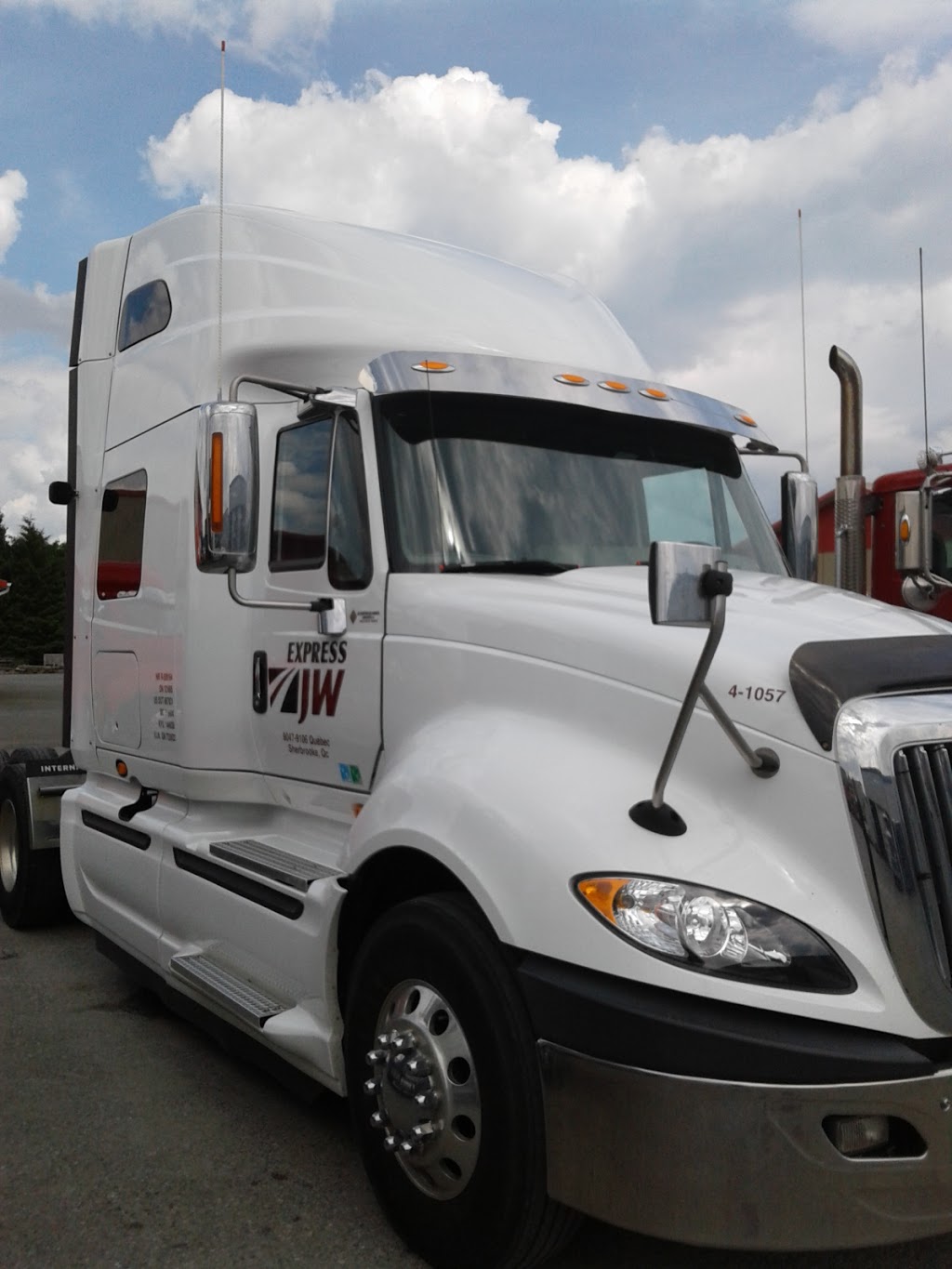 Le Réseau Dynamique - Le Centre du Camion Amiante | 4680 Boulevard Frontenac E, Thetford Mines, QC G6H 4G5, Canada | Phone: (418) 338-8588