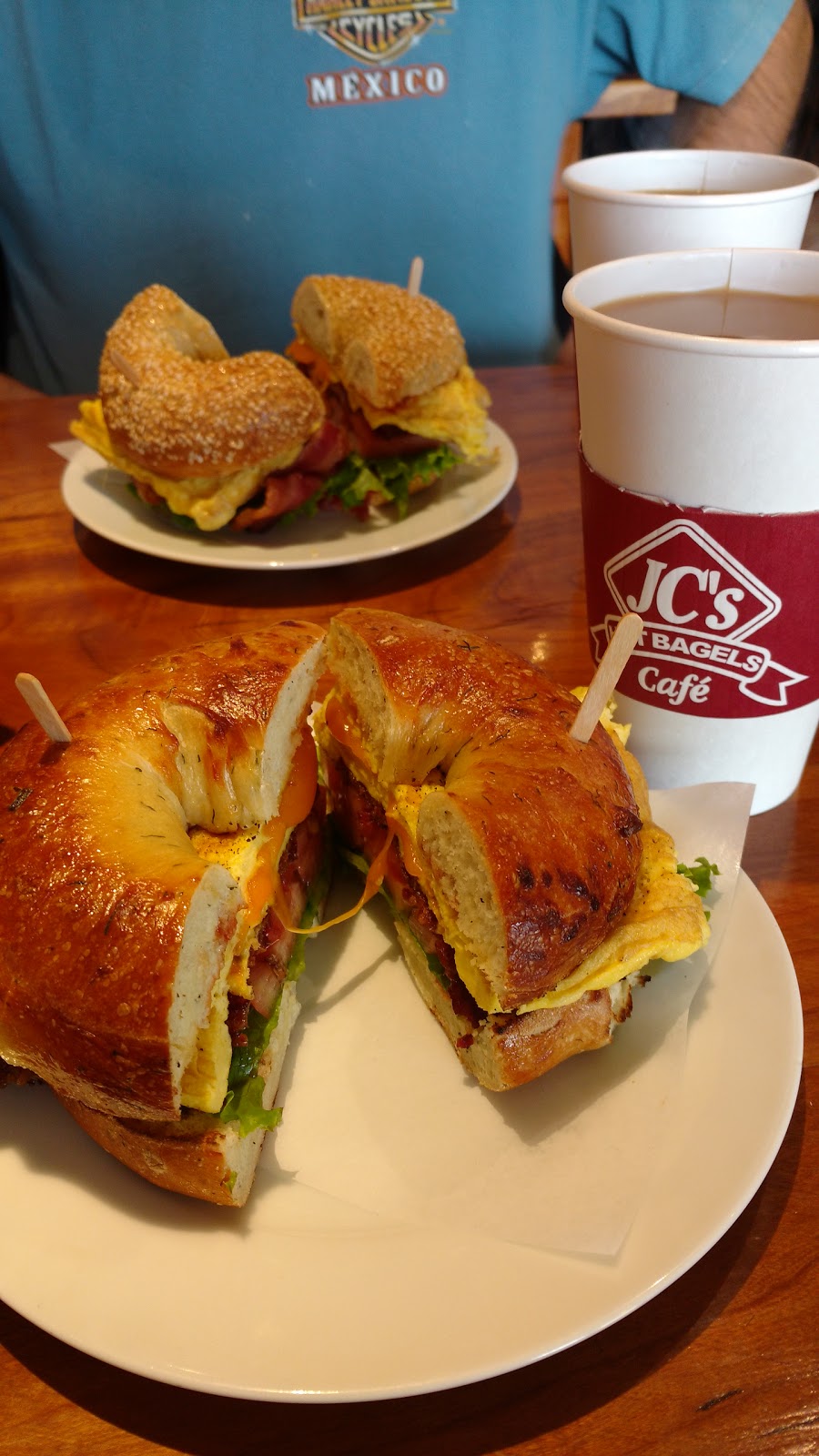 JC Hot Bagels - Cafe | 3011 New St, Burlington, ON L7R 1K3, Canada | Phone: (905) 631-6258