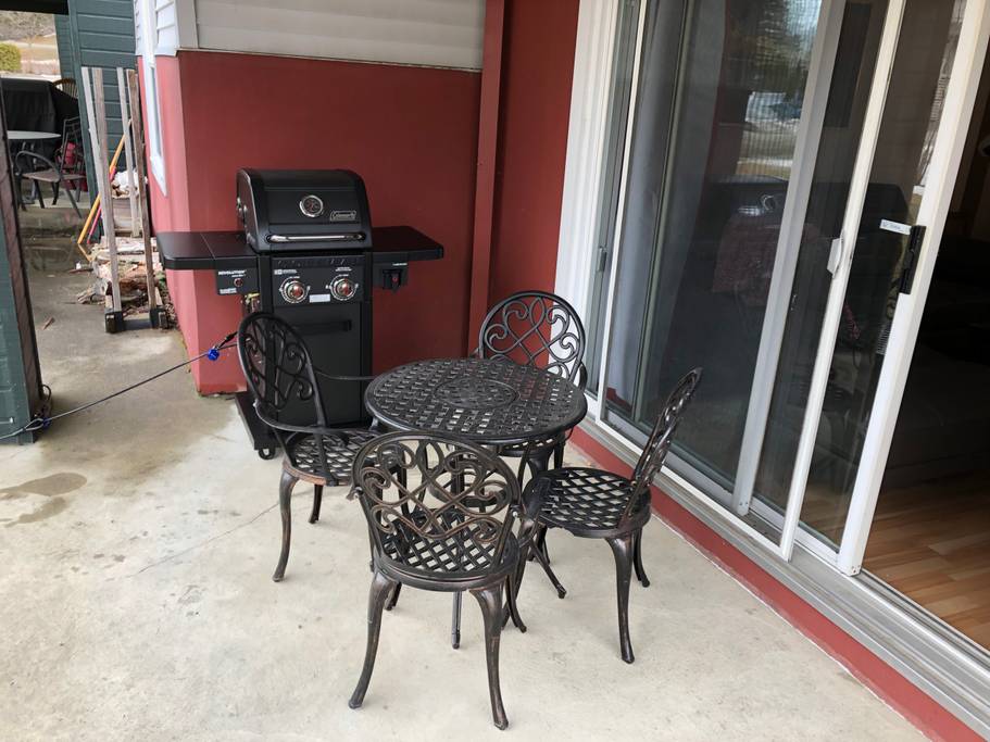 Condo le Chaleureux | 2290 Place du Village unité 215, Magog, QC J1X 6G3, Canada