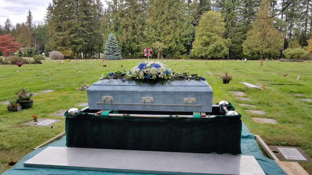 Langley Lawn Cemetery | cemetery | 4393 208 St, Langley City, BC V3A 2H6, Canada | 6045345965 OR +1 604-534-5965