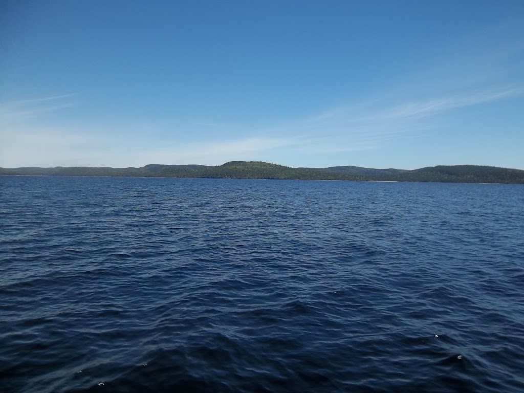 Aventurier du Gouin (L) | 239, ch des Lacs, Lac-Beauport, QC G3B 1C6, Canada | Phone: (418) 849-9215
