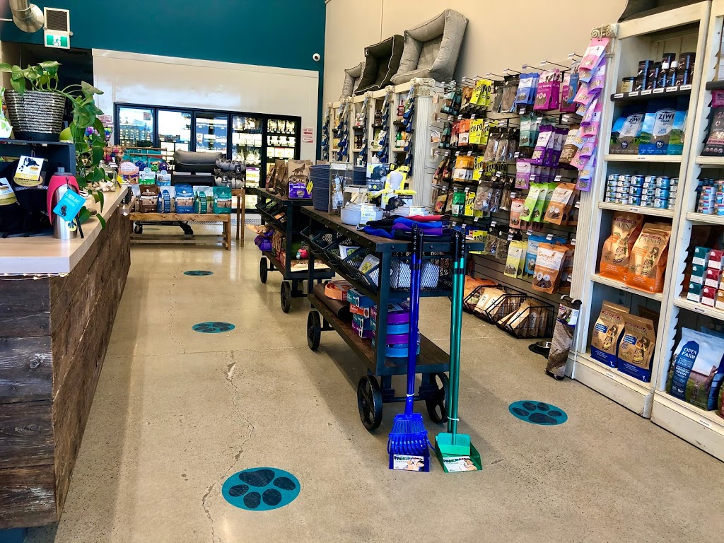 WILDPAWS PANTRY | 2620 Rutherford Rd Unit 117, Vaughan, ON L4K 0H1, Canada | Phone: (905) 553-5999
