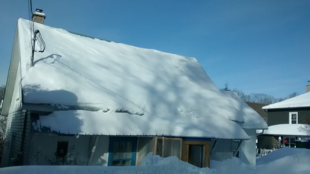 La Maison Plaisance | 16 Rue des Pins, Saint-Pierre-de-Broughton, QC G0N 1T0, Canada | Phone: (418) 903-3058