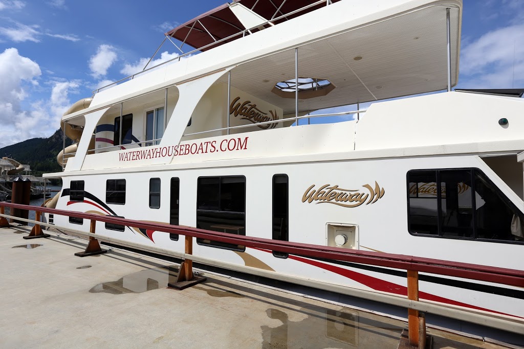Waterway Houseboat Vacations | 1 Mervyn Rd, Sicamous, BC V0E 2V0, Canada | Phone: (877) 928-3792