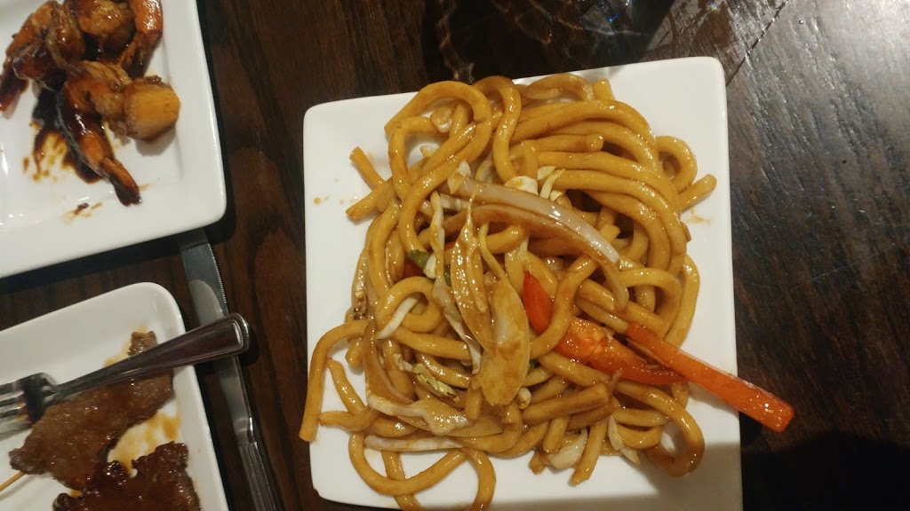O Piment | 1092 Boulevard Moody, Terrebonne, QC J6W 3K9, Canada | Phone: (450) 471-8405