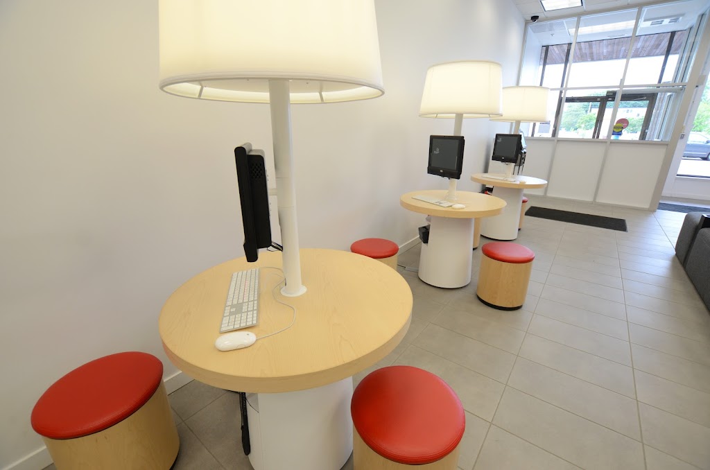 Rogers | 1030 Adelaide St N, London, ON N5Y 2M9, Canada | Phone: (519) 645-2171