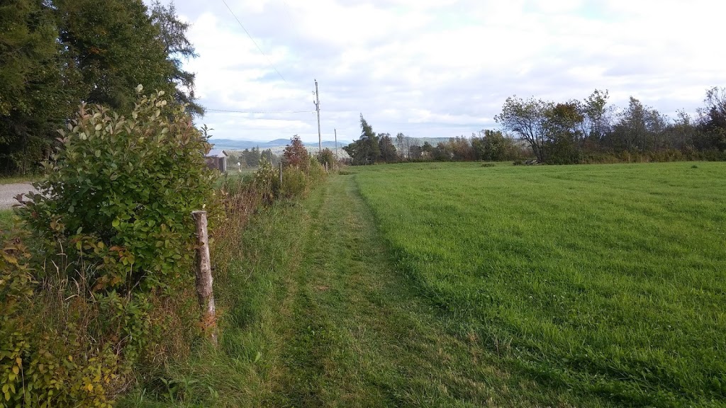 Ferme Goulab | 2382 2e Rang E, Saint-Joseph-de-Coleraine, QC G0N 1B0, Canada | Phone: (418) 423-4159