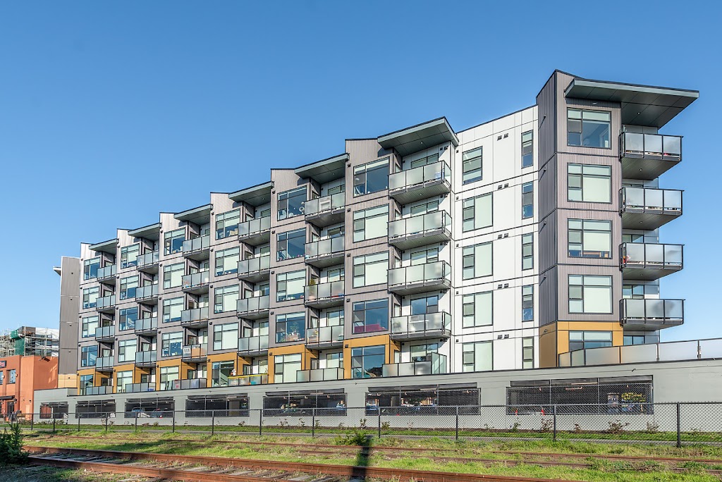 Railside House Apartments | 733 Goldstream Ave, Victoria, BC V9B 0A6, Canada | Phone: (778) 678-6003