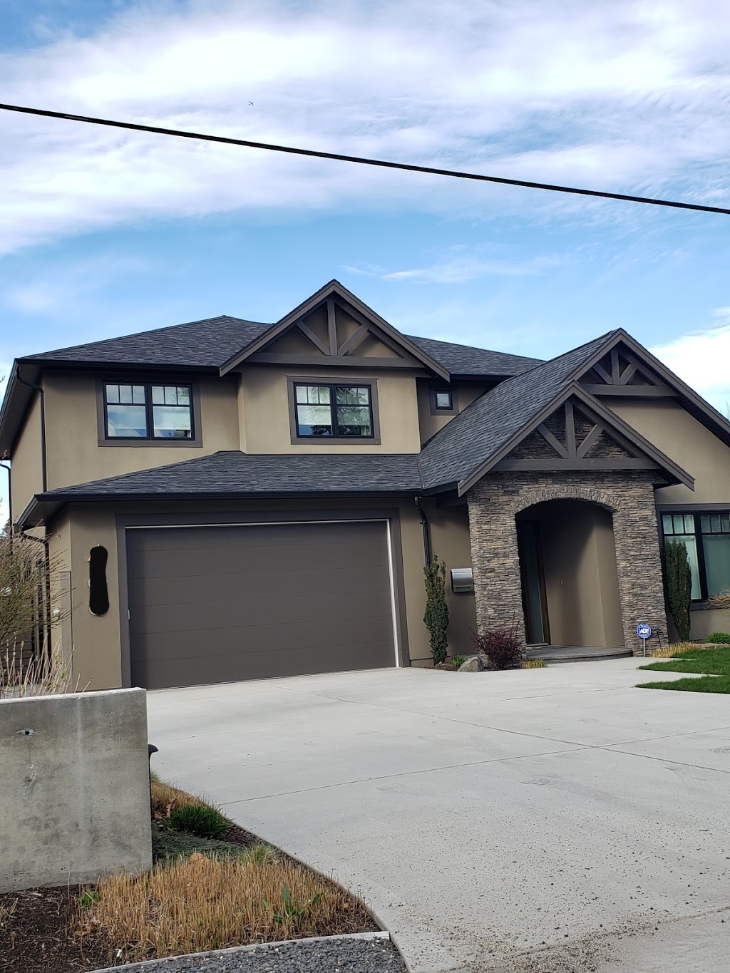 Next Level Roofing & Renovations Ltd | 1415 Nelson Pl, Kelowna, BC V1Y 9H4, Canada | Phone: (250) 945-5104