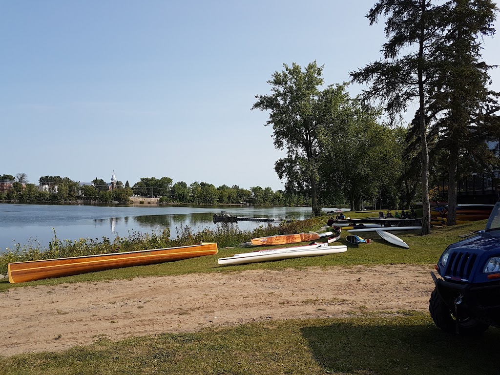Otterburn Boating Club | 85 Rue dOxford, Otterburn Park, QC J3H 2M6, Canada | Phone: (450) 536-0303 ext. 958