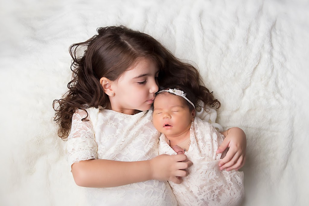 Family Tree Photography | Delrex Blvd, Georgetown, ON L7G 4E9, Canada | Phone: (416) 319-3779
