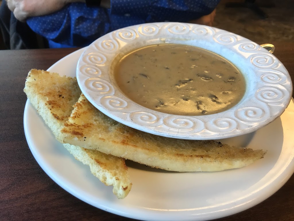 Mcleans Cafe | 1415 Hunter Ct #8, Kelowna, BC V1X 6E6, Canada | Phone: (250) 763-7255