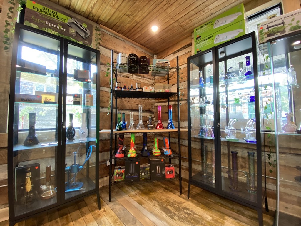Valley Grow Emporium | 3295 Lake Dore Rd, Golden Lake, ON K0J 1X0, Canada | Phone: (343) 361-3133