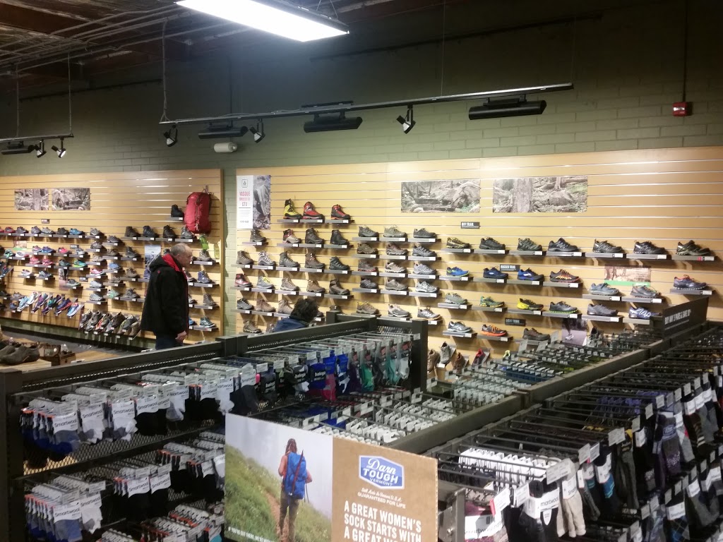 REI | 400 36th St, Bellingham, WA 98225, USA | Phone: (360) 647-8955