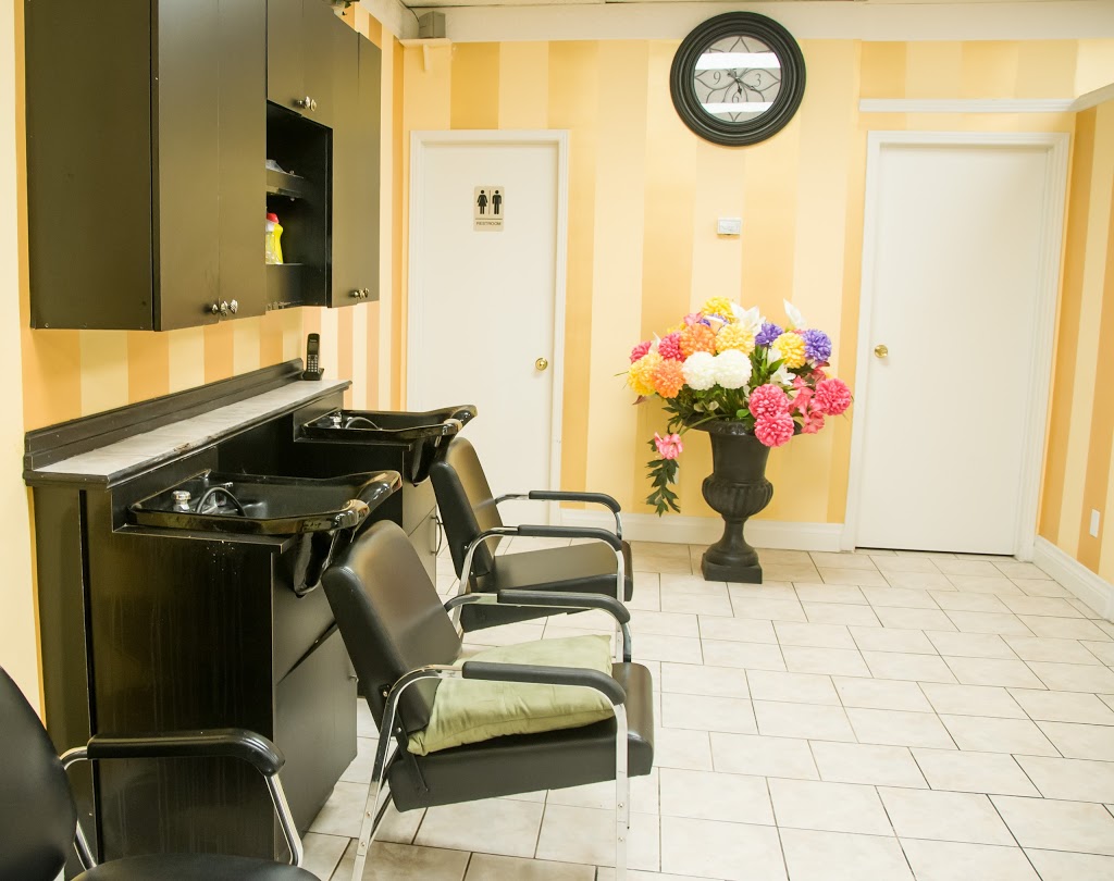 New U Hair Design | hair care | 511 Pinegrove Rd, Oakville, ON L6K 2C2, Canada | 9053393720 OR +1 905-339-3720