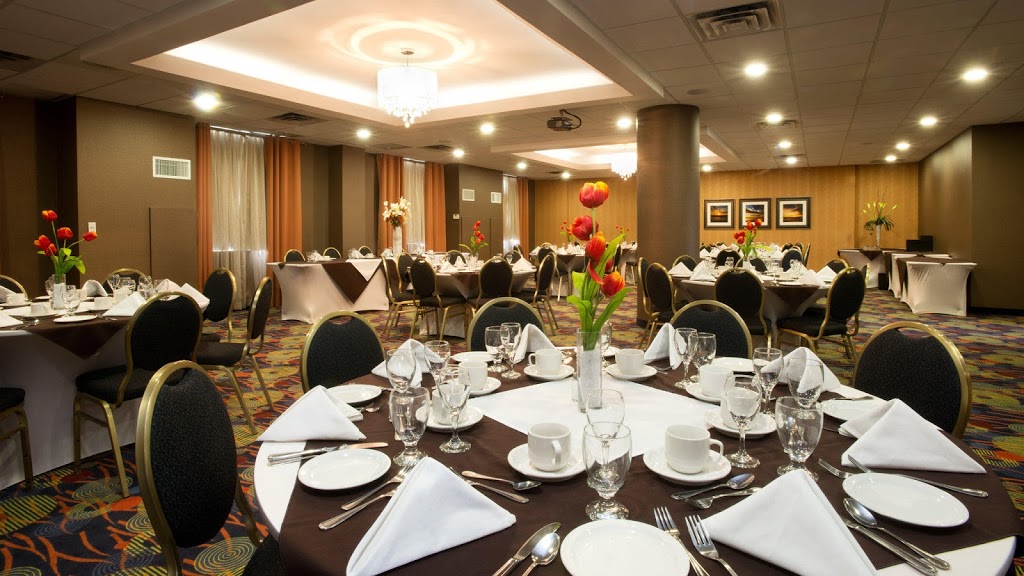 Holiday Inn & Suites Mississauga West - Meadowvale | 2565 Argentia Rd, Mississauga, ON L5N 5V4, Canada | Phone: (905) 542-2121