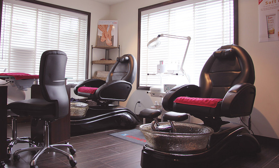 Bibi Atelier de Beauté Coiffure Saint-Sauveur | ieme etage suite 111, 9, Av. Lanning, Saint-Sauveur, QC J0R 1R0, Canada | Phone: (514) 953-2244