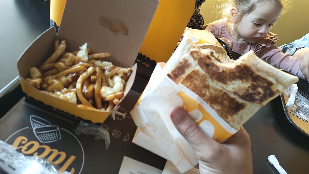 Mont Tacos - Ste-Thérèse | 190 Bd du Curé-Labelle, Sainte-Thérèse, QC J7E 2X5, Canada | Phone: (450) 971-0000