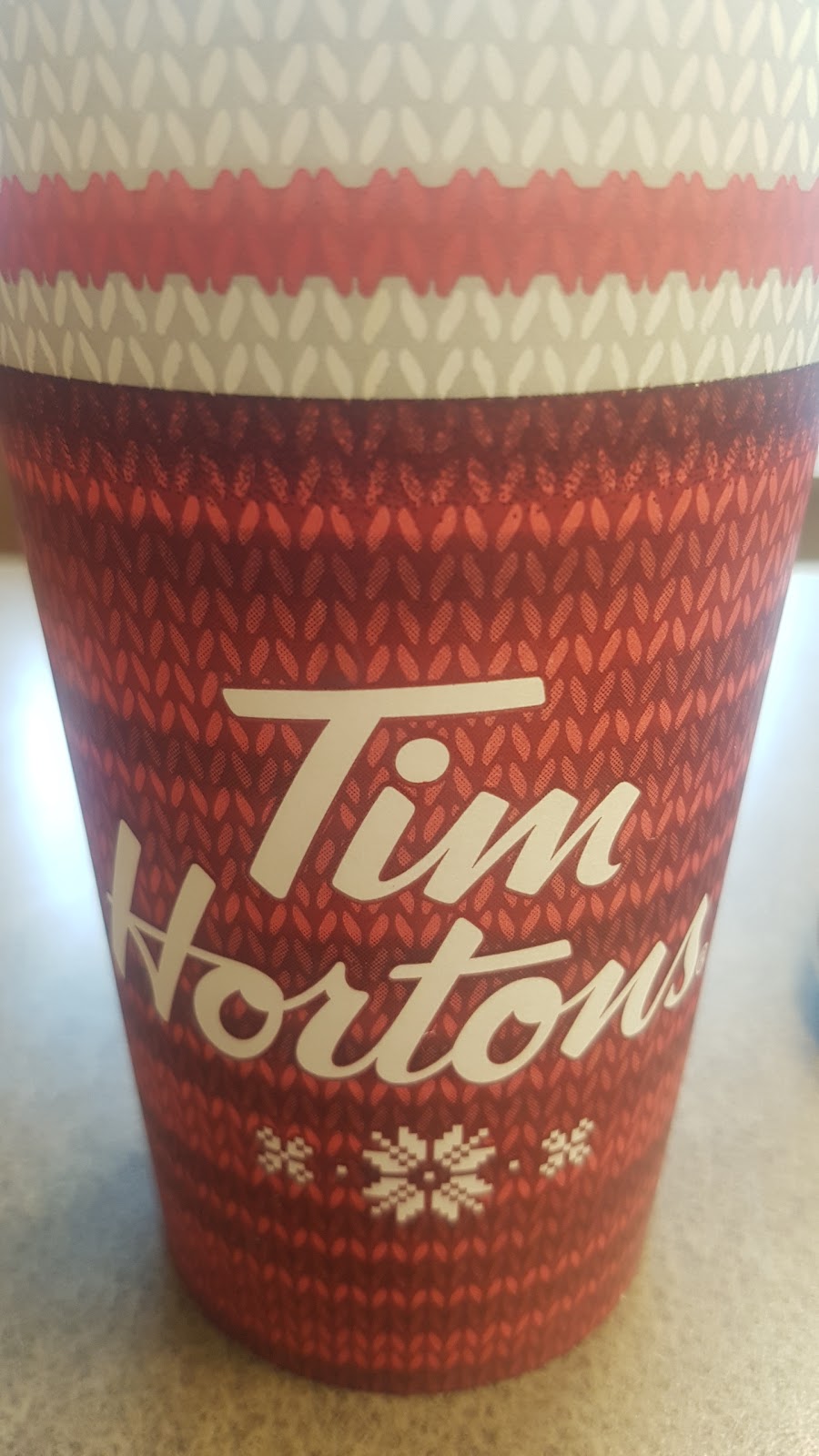 Tim Hortons | 4949 Barlow Trail SE #2, Calgary, AB T2B 3B5, Canada | Phone: (403) 235-3460